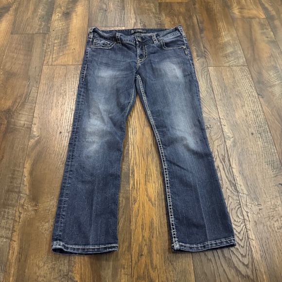 Silver Jeans Co. Denim - Silver Jeans Co Suki Capri Dark Wash Embroidered Denim Jeans W30 Western